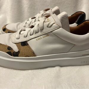 Cole Haan White and Leopard Print Grandpro Rally Sneakers Size 7B W17740